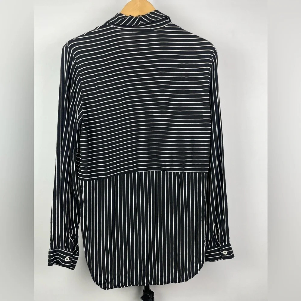 Three Dots‎ Black White Striped Long Sleeve Button Up Tunic Top - Picture 6 of 10